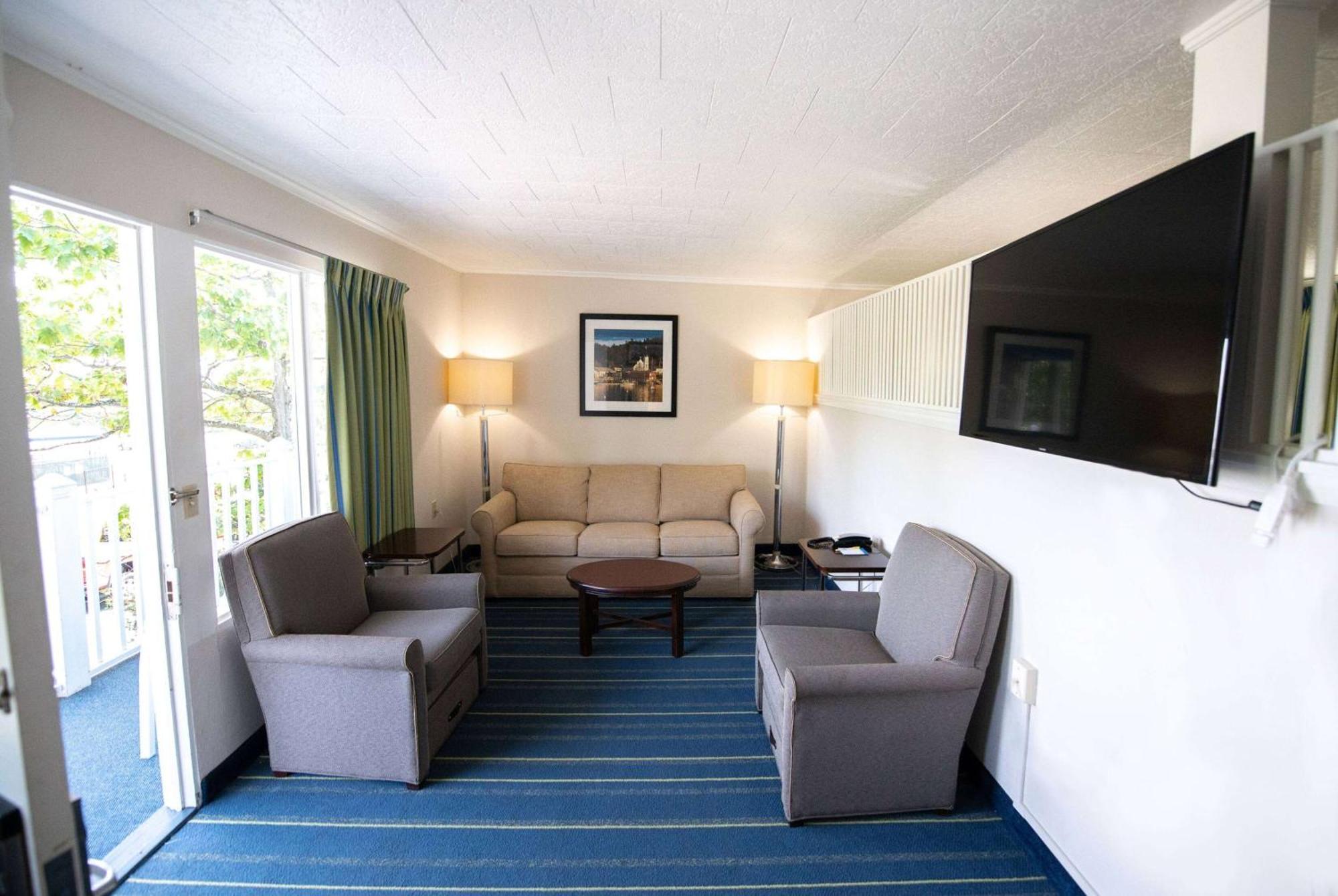 Days Inn By Wyndham Bar Harbor Exterior foto